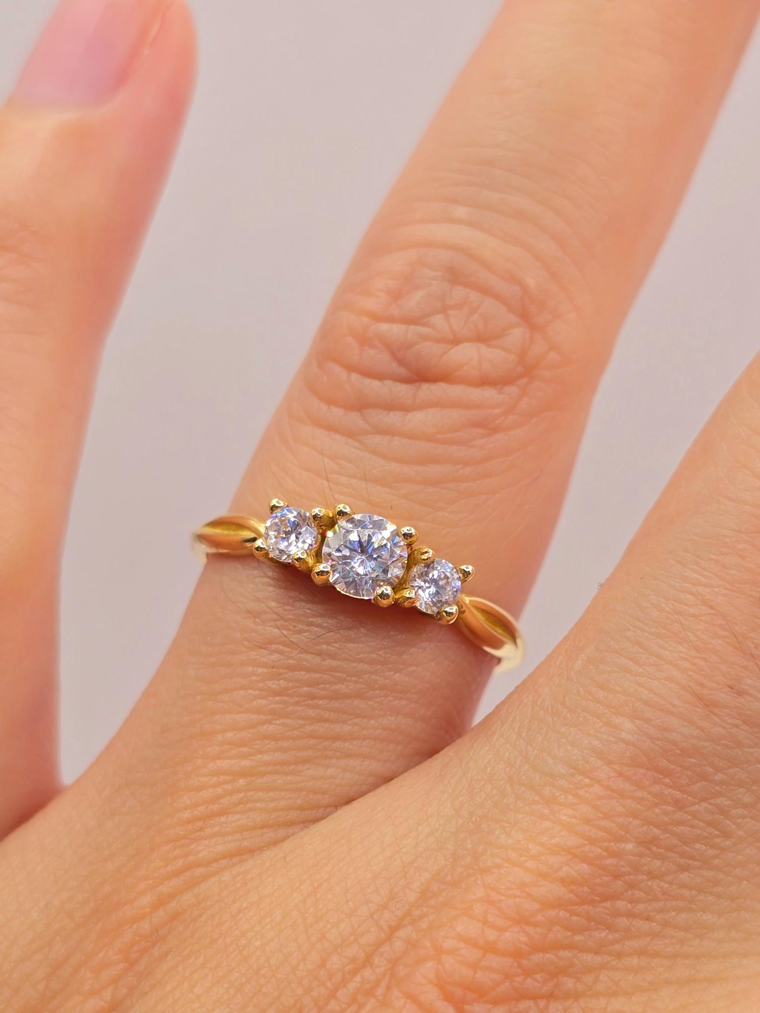 Anillo princesa 3 grs Oro 18k 3