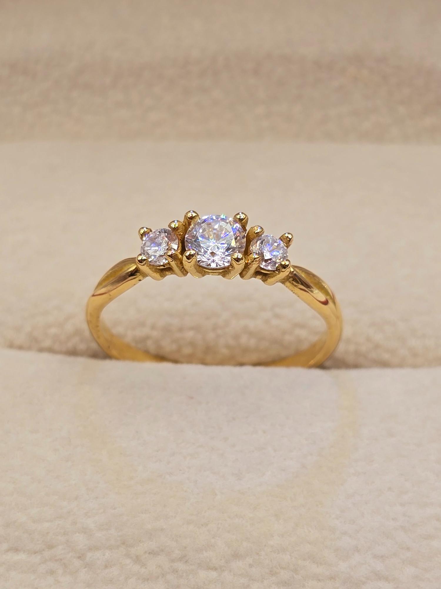 Anillo princesa 3 grs Oro 18k 8