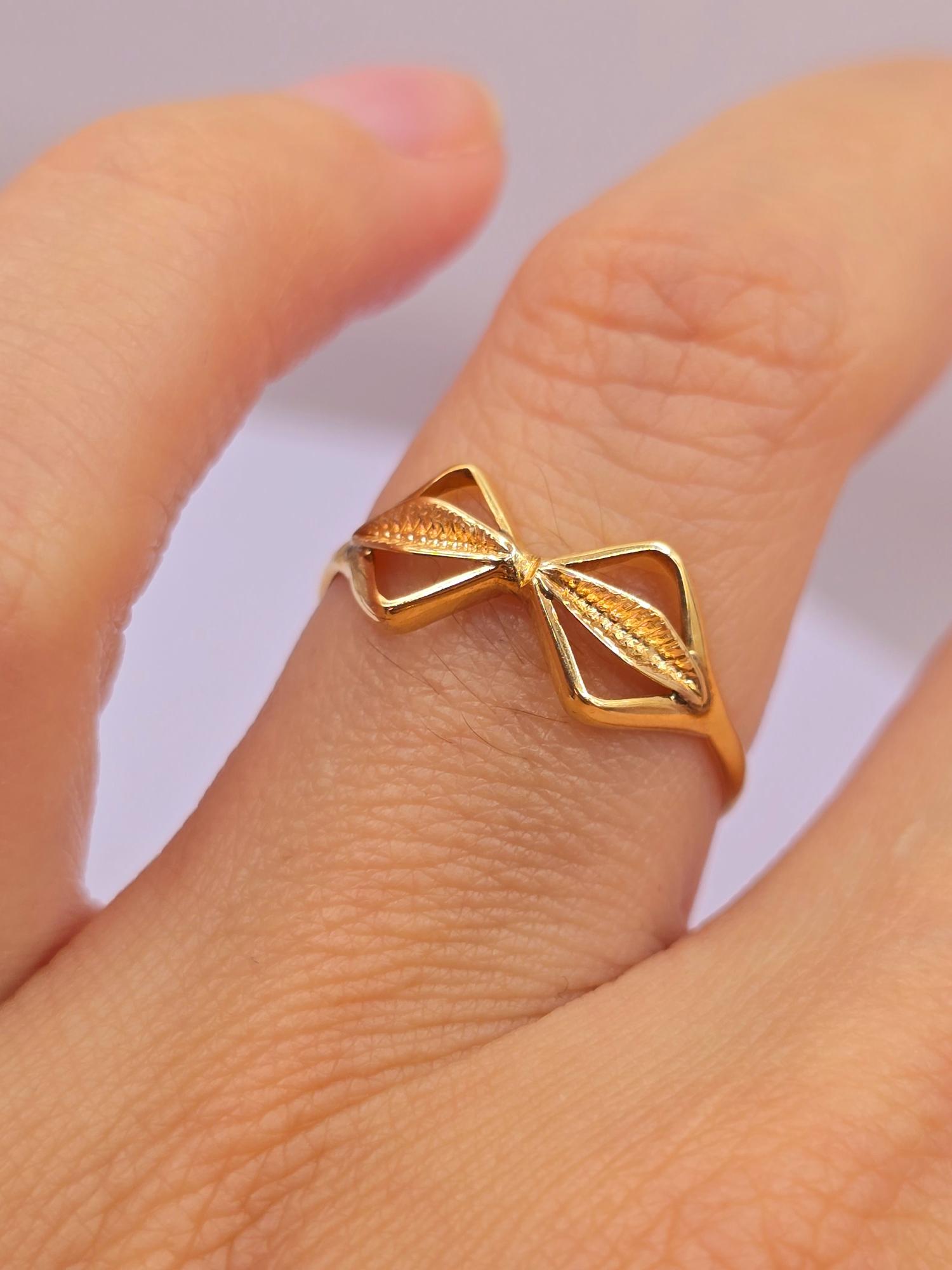 Anillo cinta 1.5 grs Oro 18k 1