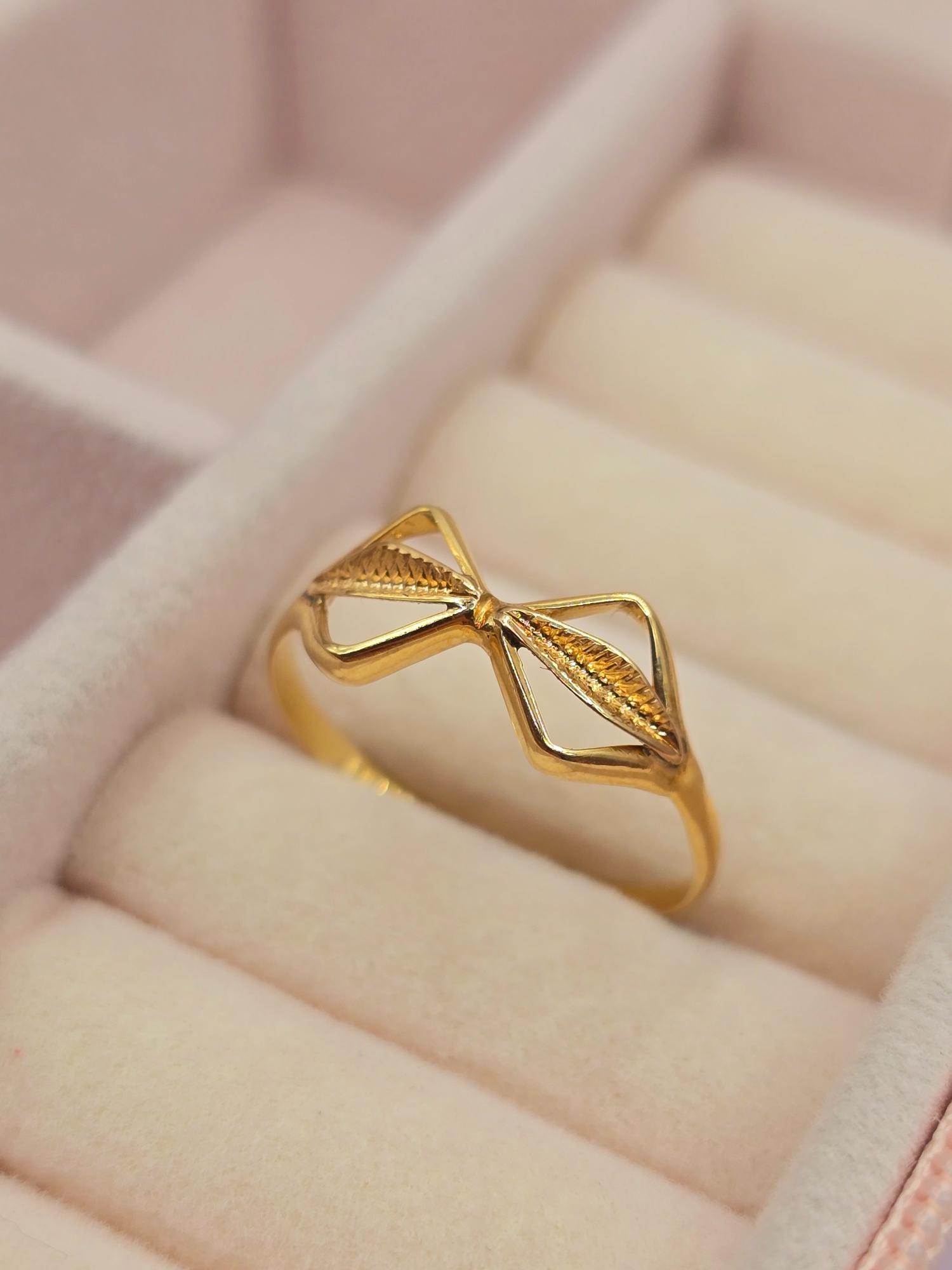 Anillo cinta 1.5 grs Oro 18k 5