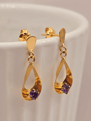 Aros gota Amatista 2.1 grs Oro 18k 