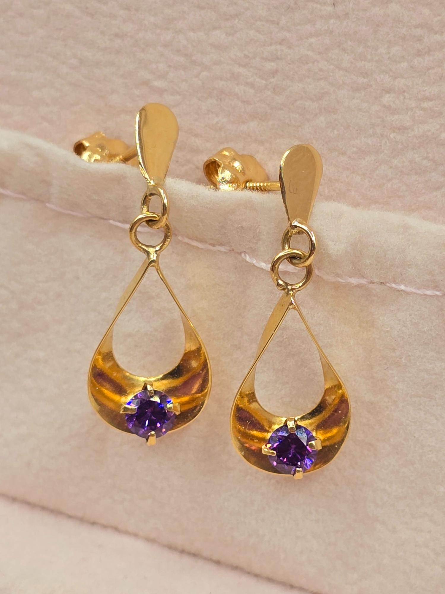 Aros gota Amatista 2.1 grs Oro 18k  5