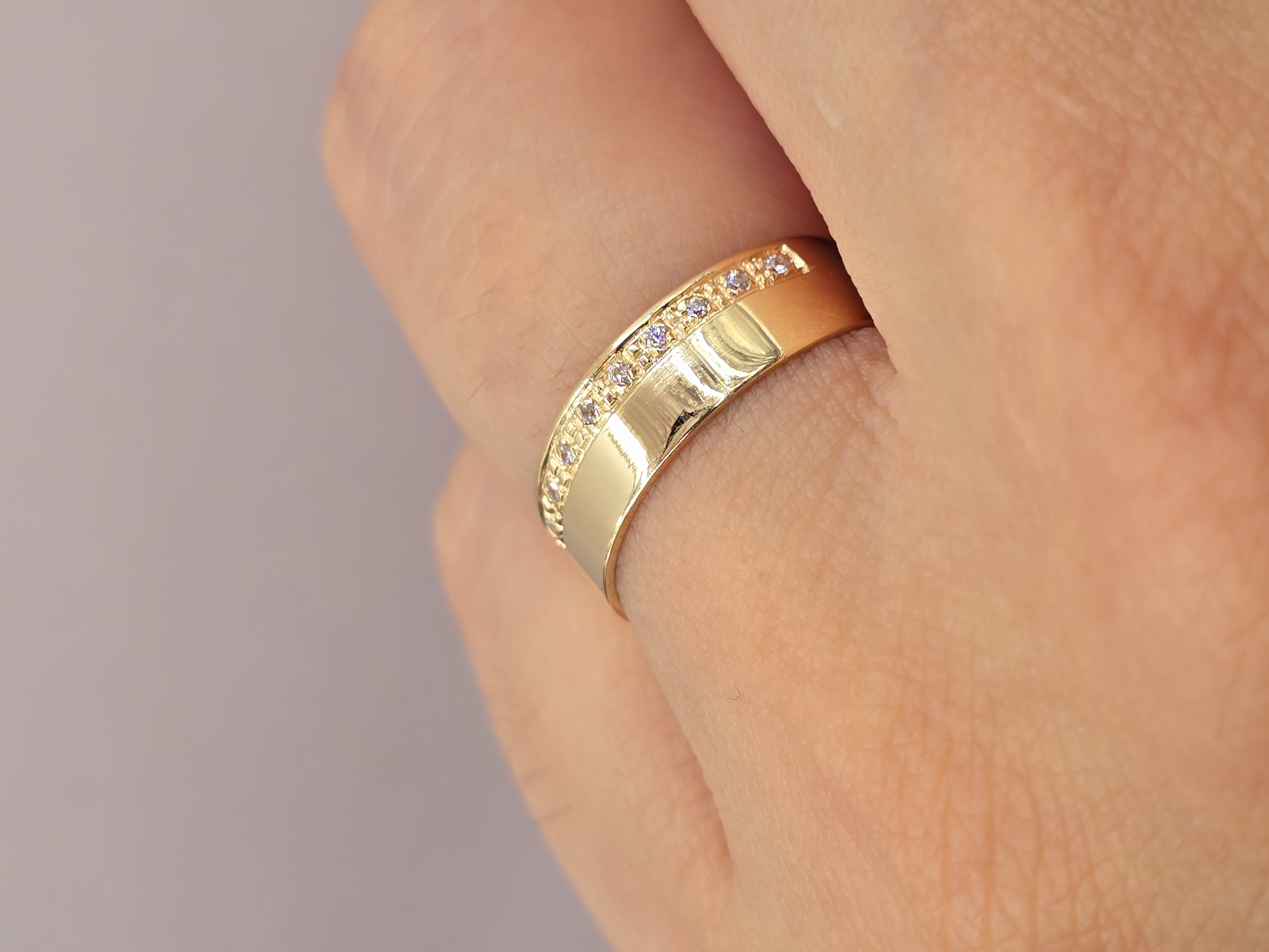 Anillo plano medio cintillo circones 5 mm 3 grs oro 18k 3