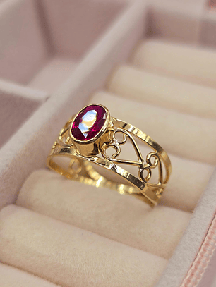 Anillo olimpo rubí 3 grs Oro 18k
