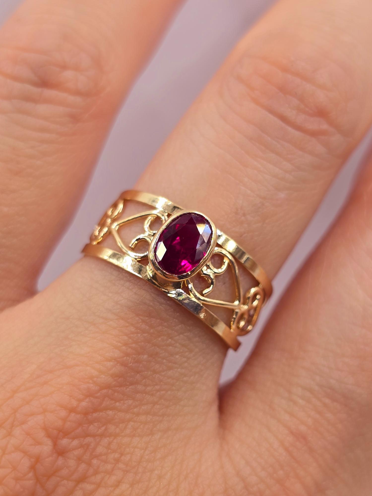 Anillo olimpo rubí 3 grs Oro 18k 3