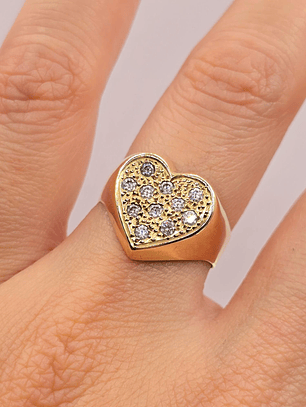 Anillo corazón circones 5.3 grs Oro 18k