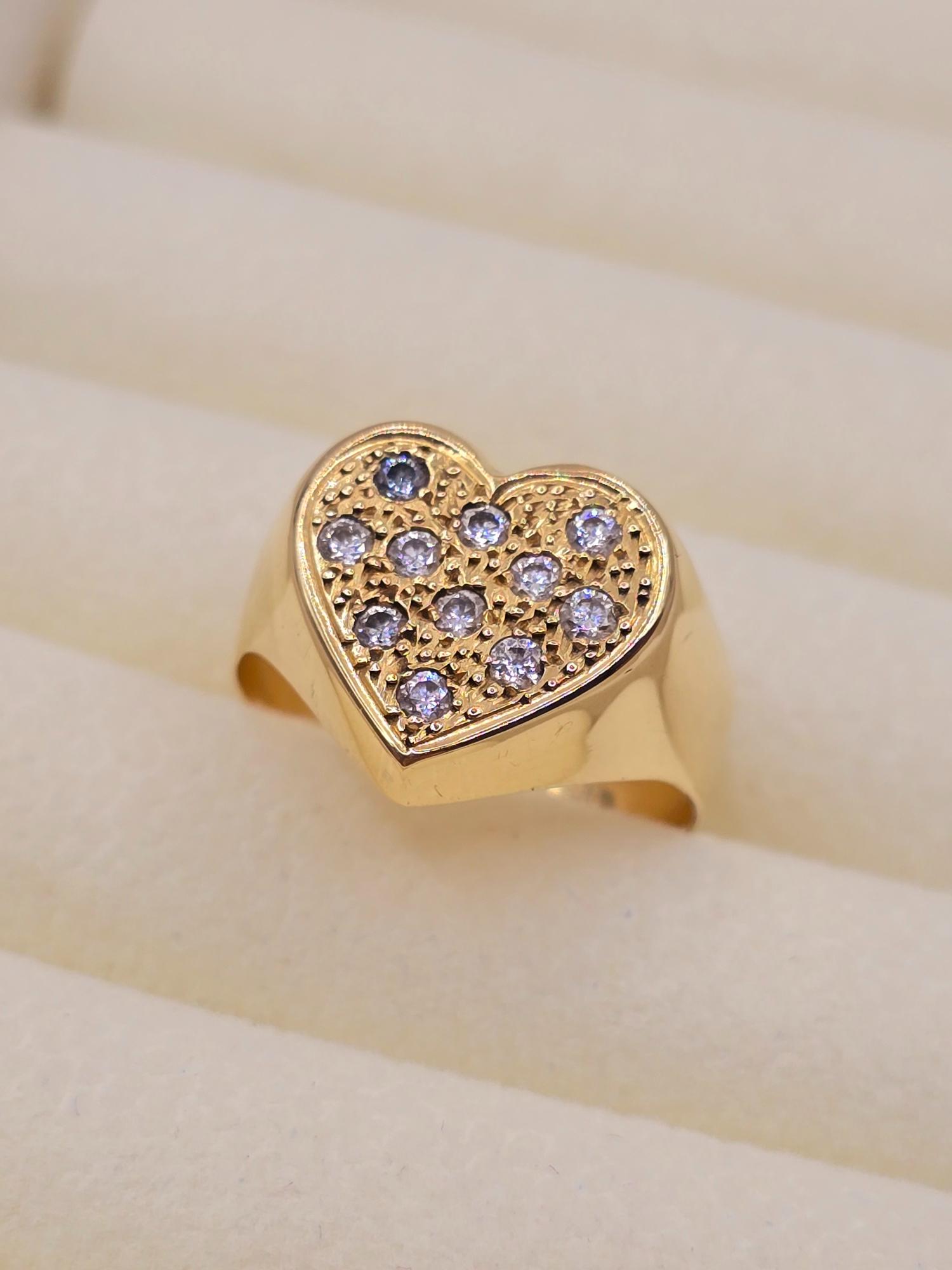 Anillo corazón circones 5.3 grs Oro 18k 4