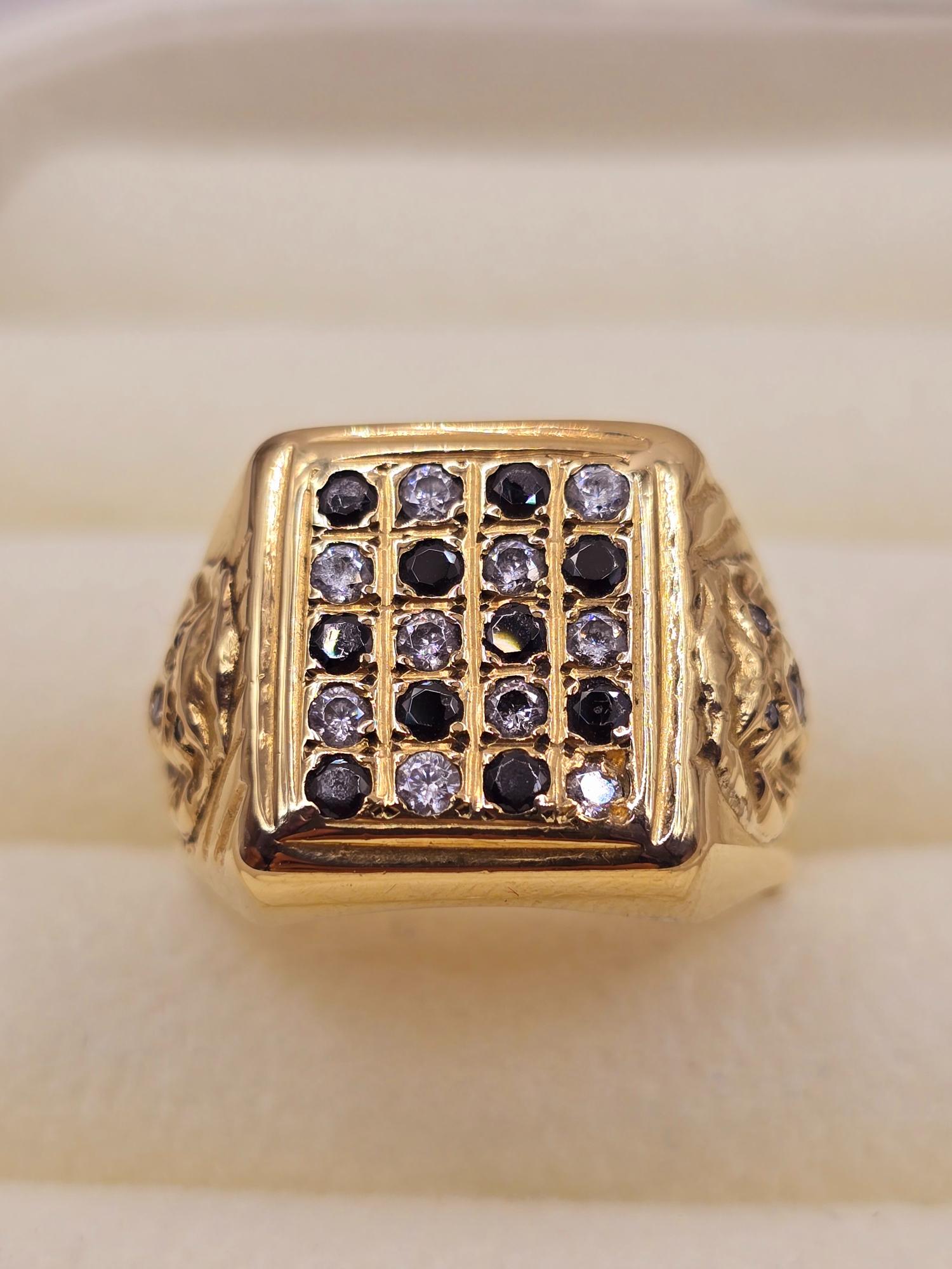 Anillo sello león circones ónix 11 grs Oro 18k 6