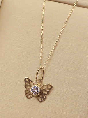 Cadena limada 50 cm y mariposa circón 1.7 cm 2.1 grs Oro 18k
