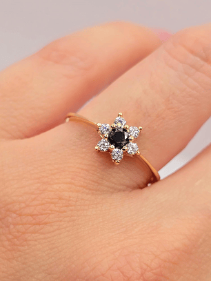 Anillo roseta onix 2.5 grs Oro 18k