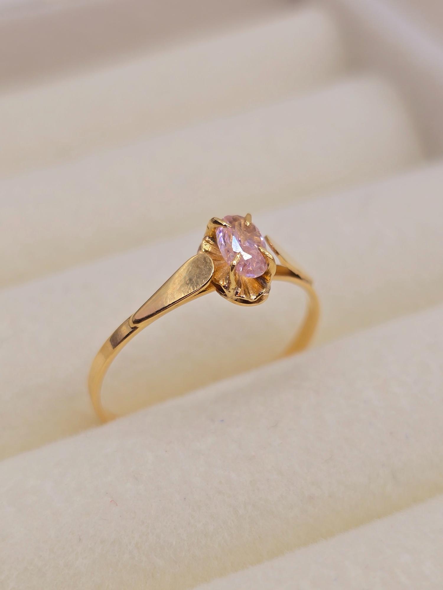 Anillo chatón ovalado rosa de Francia 1.1 grs Oro 18k 1