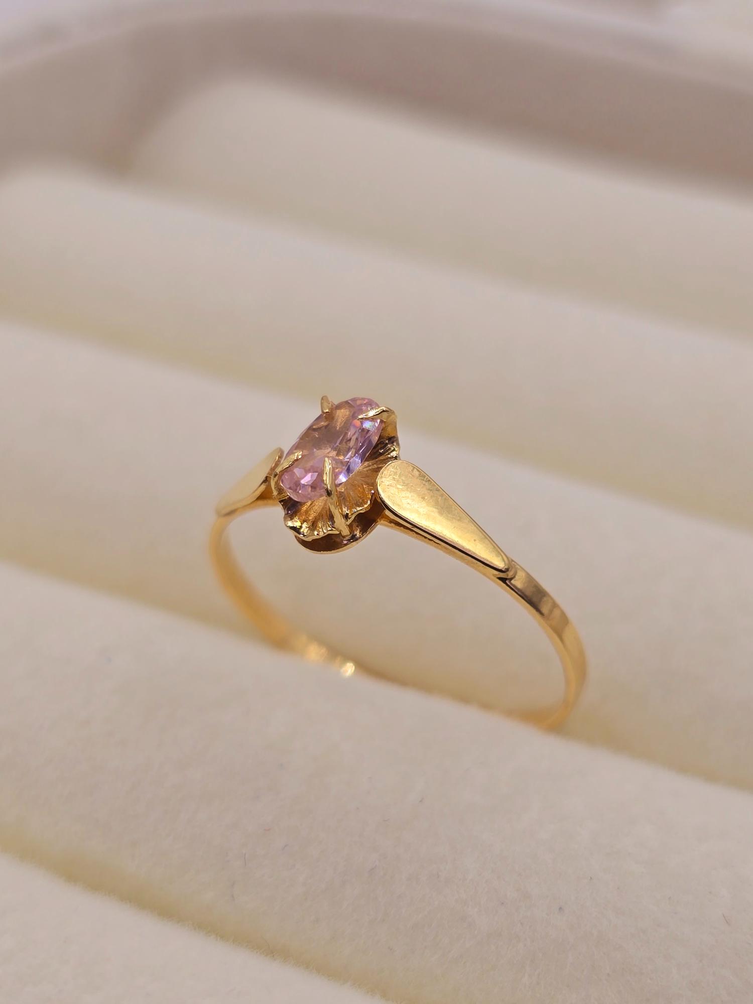 Anillo chatón ovalado rosa de Francia 1.1 grs Oro 18k 3
