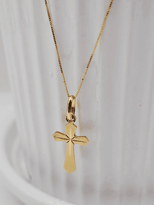 Cadena veneciana 45 cm con cruz satinada 2.4 cm 2 grs Oro 18k
