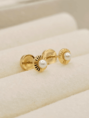 Aros abridores facetados perla 5 mm Oro 18k