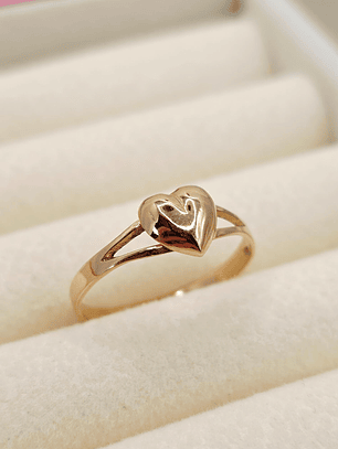 Anillo corazón liso 1.3 grs Oro 18k 