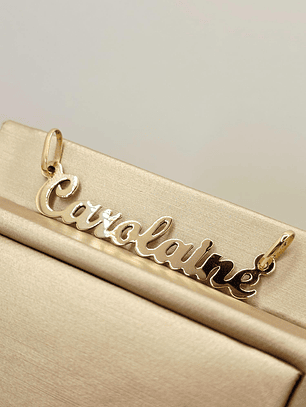 Colgante nombre 1.8 grs Oro 18k