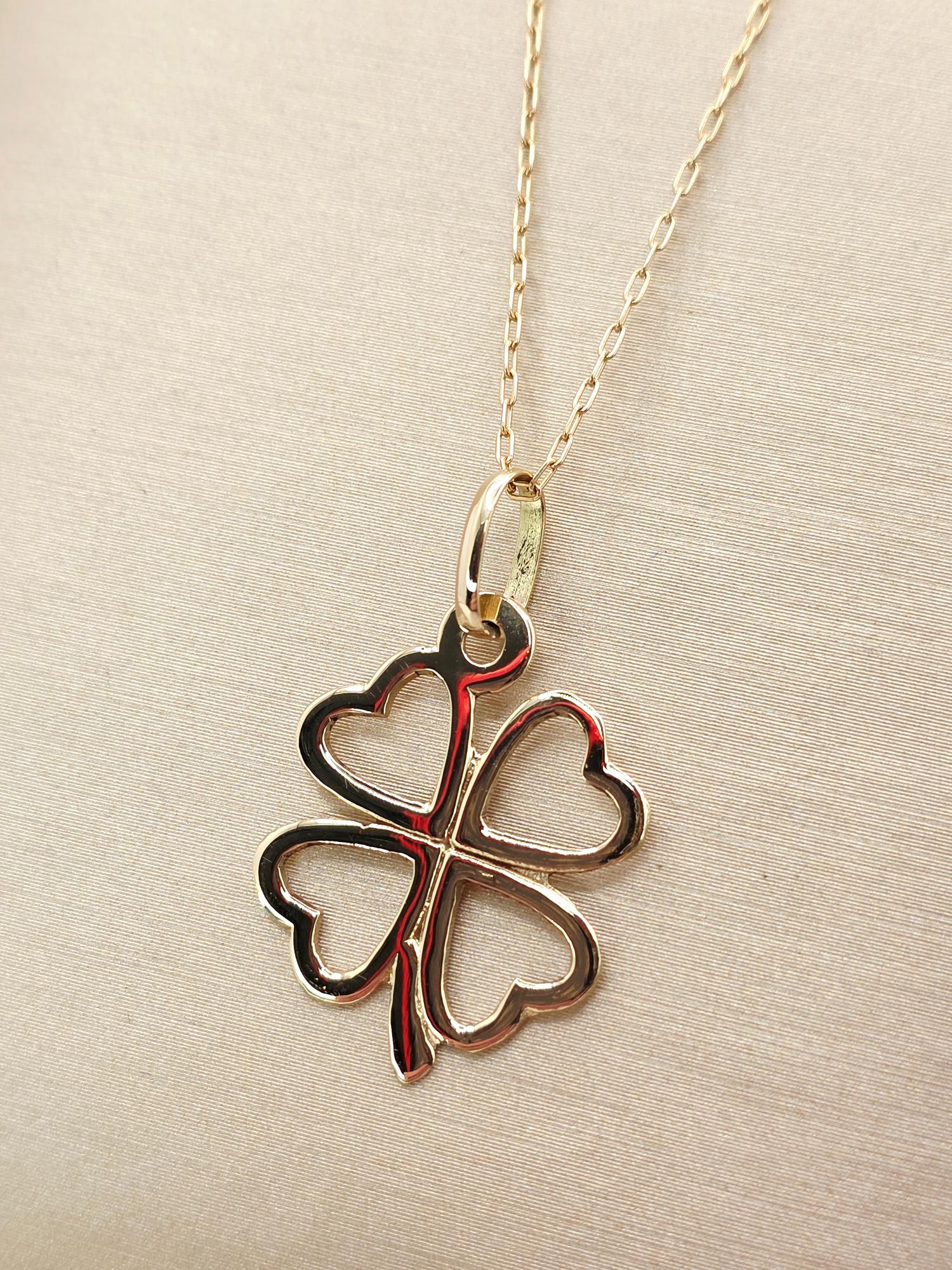 Cadena limada 50 cm y colgante trébol 1.8 cm 2.3 grs Oro 18k 6