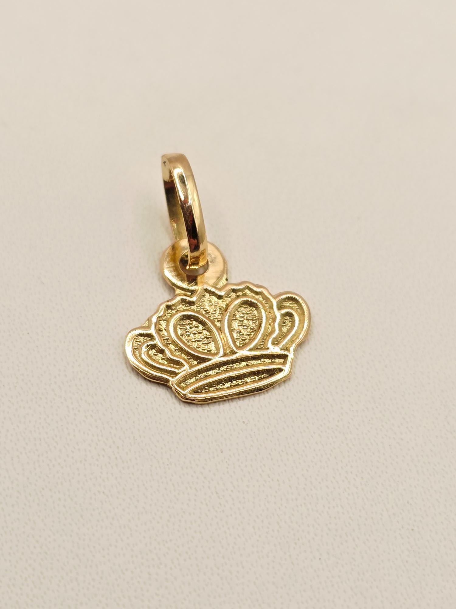 Colgante corona 1.7 cm 0.9 grs Oro 18k 2