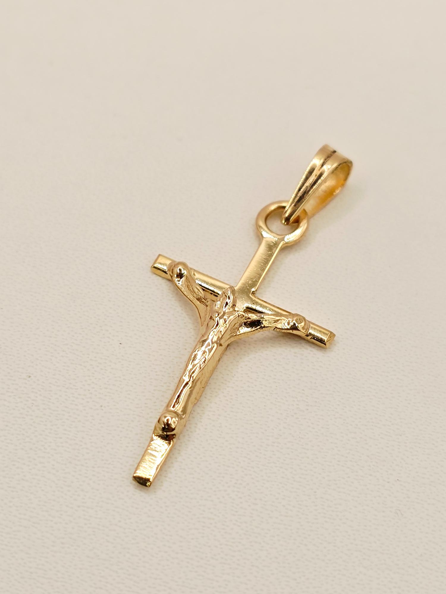 Colgante cruz cristo 3.2 cm 1.4 grs Oro 18k 3