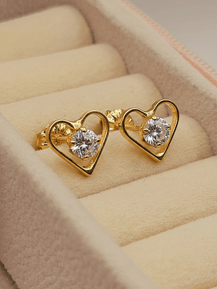 Aros corazón circon 9 mm 1.9 grs Oro 18k