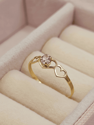 Anillo silueta tres corazones rosa de francia 0.7 grs Oro 18k