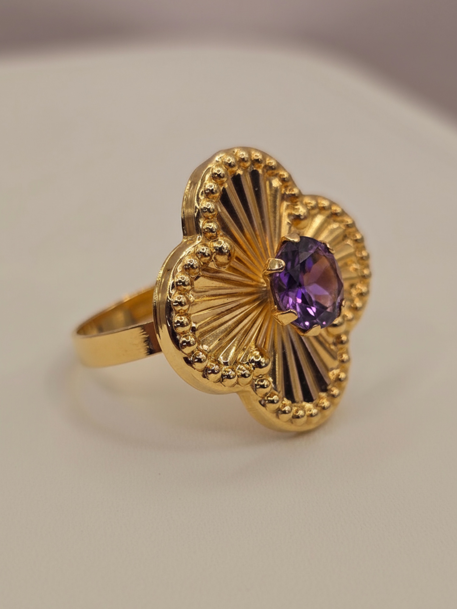 Anillo flor satín amatista 4.1 grs Oro 18k 4