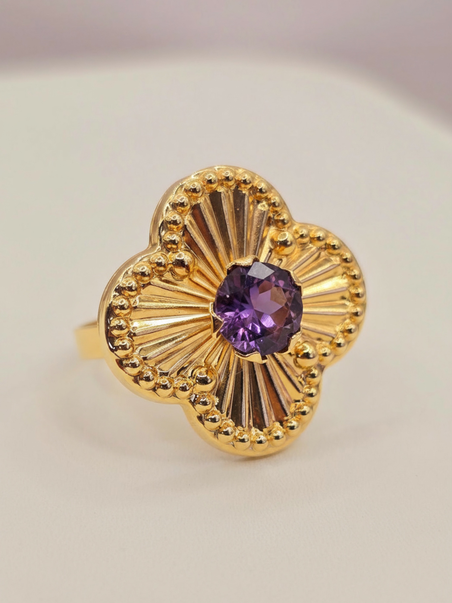 Anillo flor satín amatista 4.1 grs Oro 18k 5