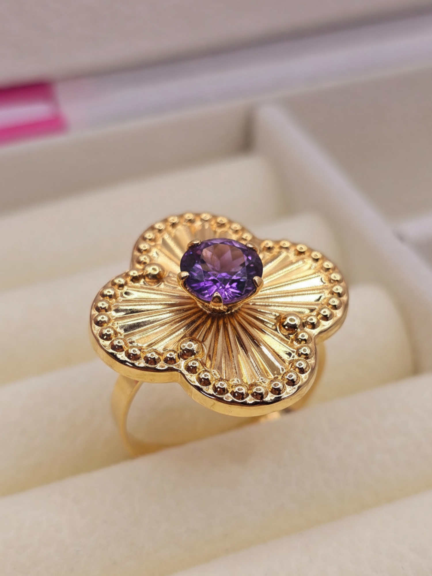 Anillo flor satín amatista 4.1 grs Oro 18k 6