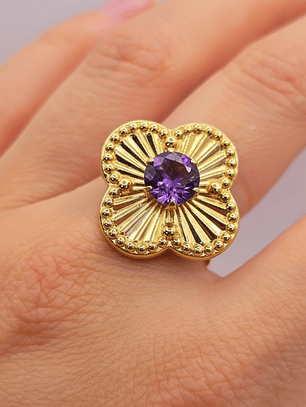 Anillo flor satín amatista 4.1 grs Oro 18k