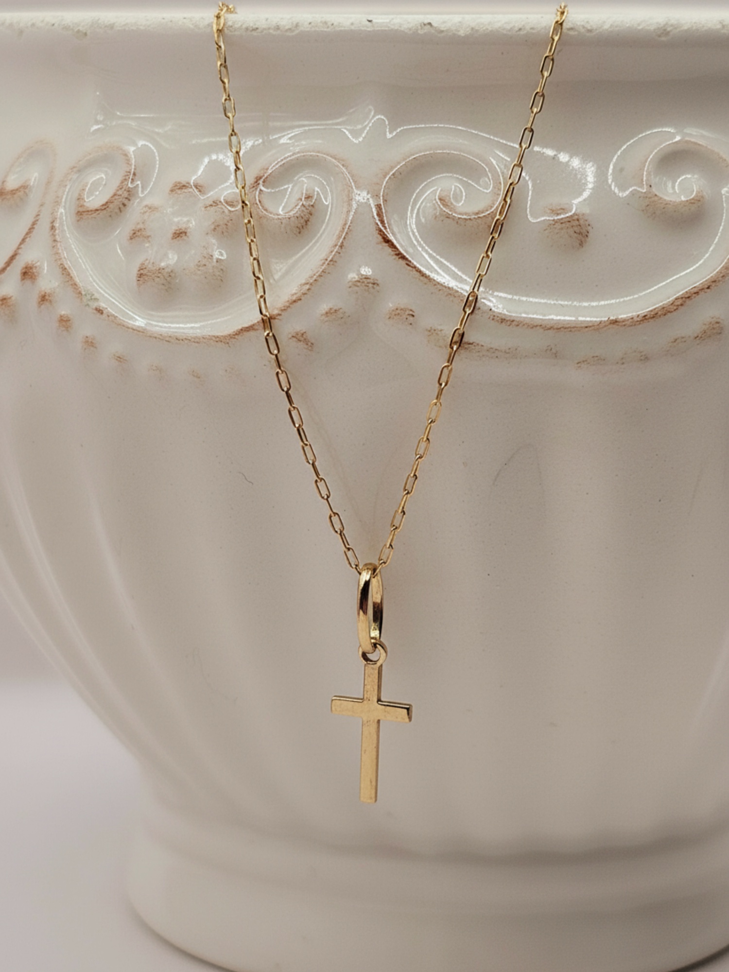 Cadena limada 45 cm y cruz palito 1.7 cm 1.4 grs Oro 18k 3