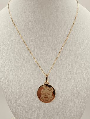 Cadena limada 50 cm con fotograbado colgante disco liso 1.4 cm 2.2 grs Oro 18k