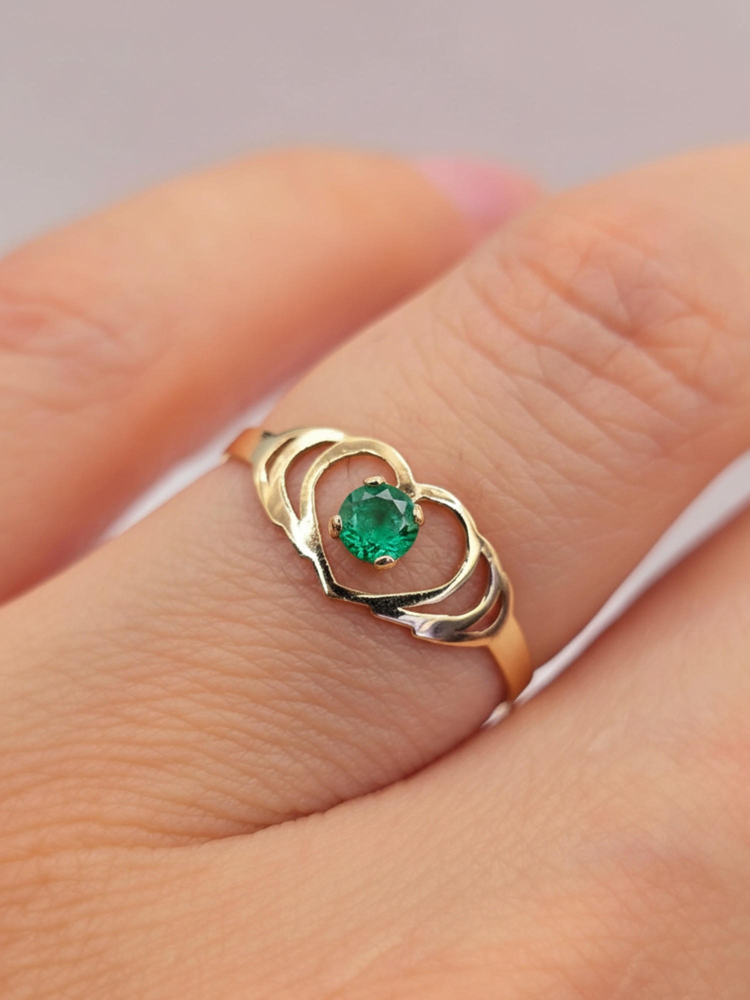 Anillo corazón doble esmeralda 1 gr Oro 18k 2