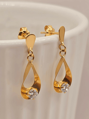 Aros gota circon 2.1 grs Oro 18k