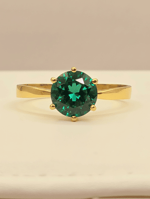 Anillo solitario seis grifas esmeralda 2 grs Oro 18k