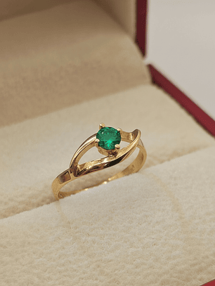 Anillo brillo esmeralda 1.5 grs Oro 18k