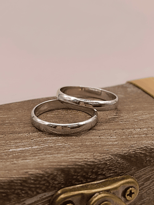 Argollas de matrimonio modelo Inglés 3 mm 8 grs Oro blanco 18k