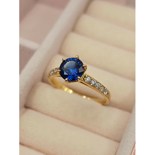 Anillo solitario medio cintillo zafiro 3 grs Oro 18k