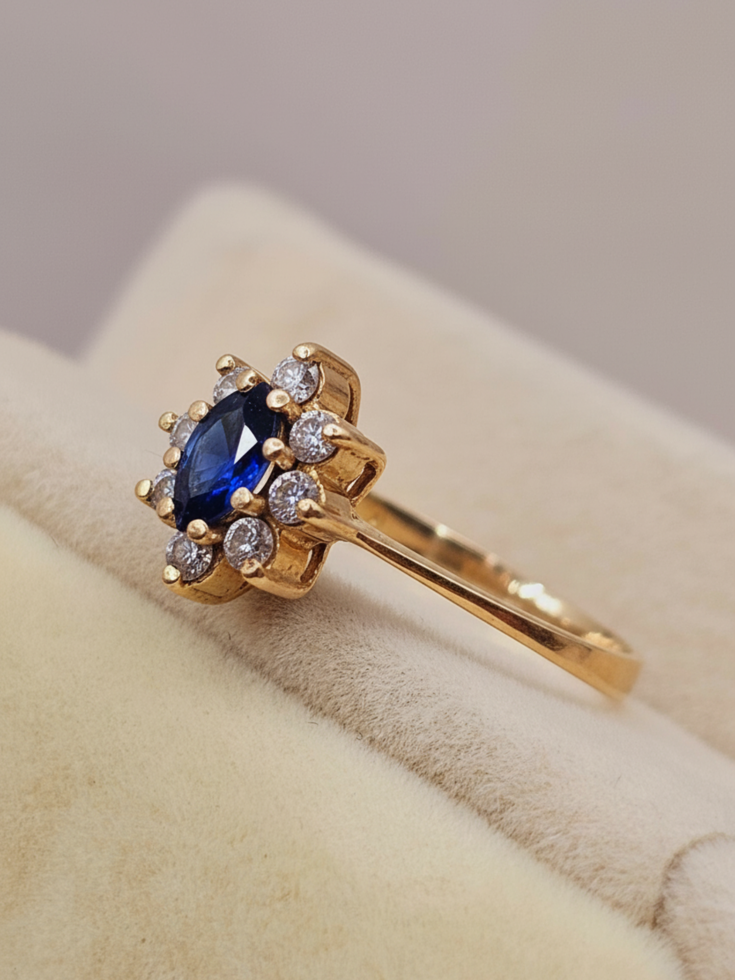 Anillo lady zafiro 3 grs Oro 18k 3