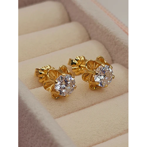 Aros chaton italiano circon 9 mm 2.1 grs Oro 18k