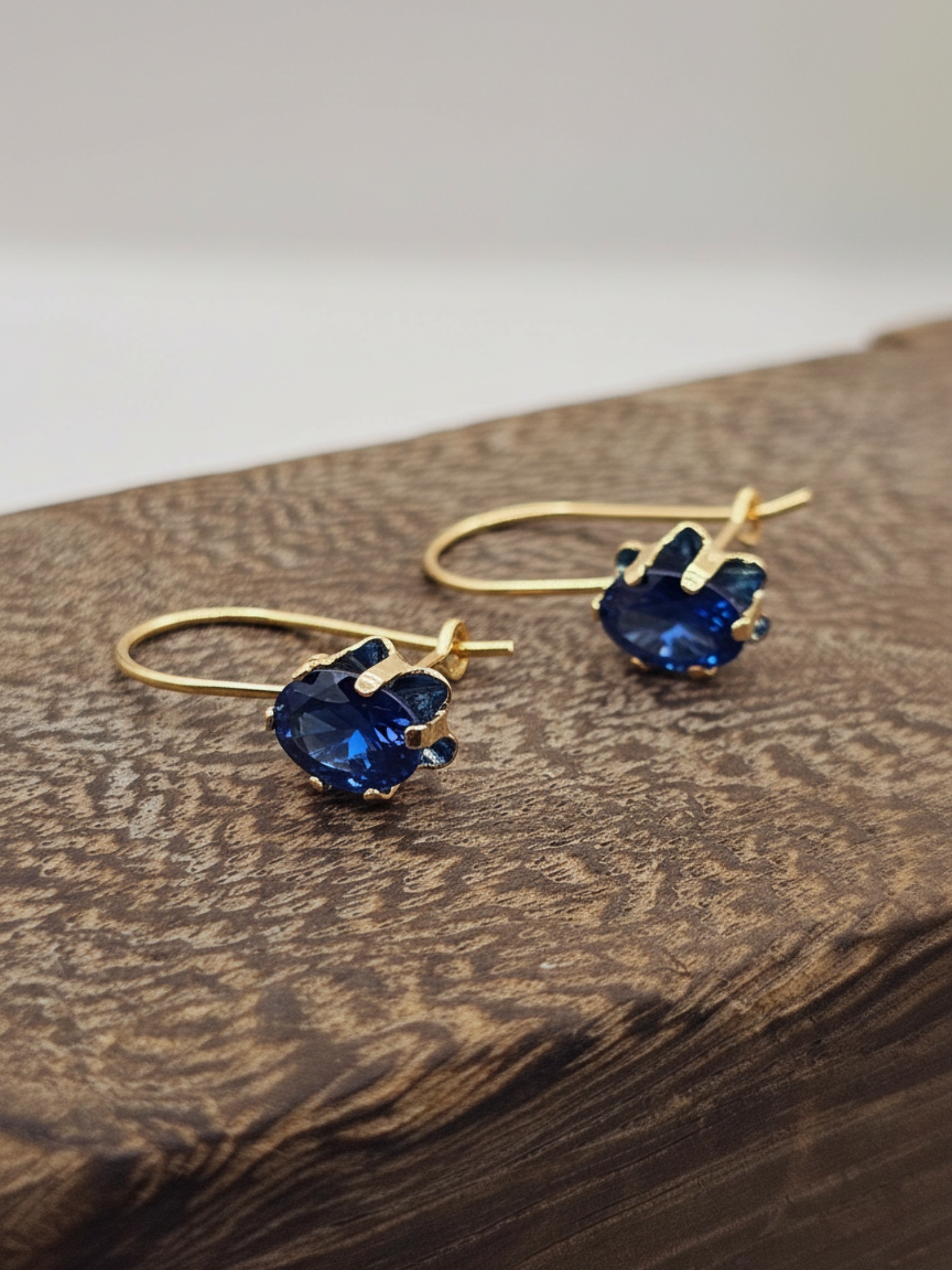 Aros chaton italiano con gancho y zafiro 20 mm 1.5 grs Oro 18k 3