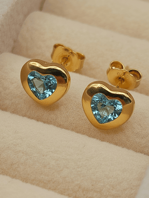 Aros corazón aguamarina 7.5 mm 1.5 grs Oro 18k