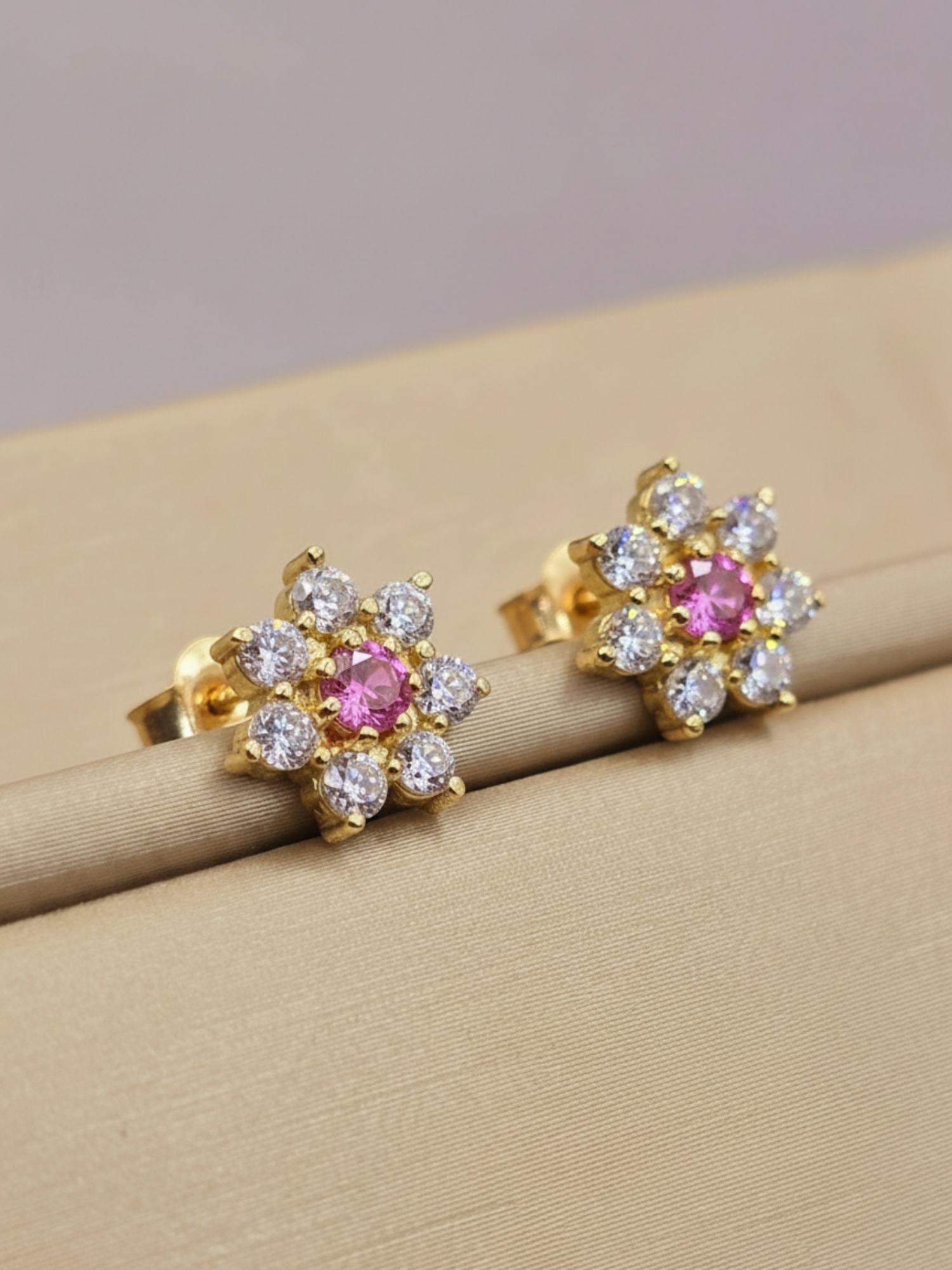 Aros roseta rosa de francia y circones 9 mm 2.3 grs Oro 18k 1