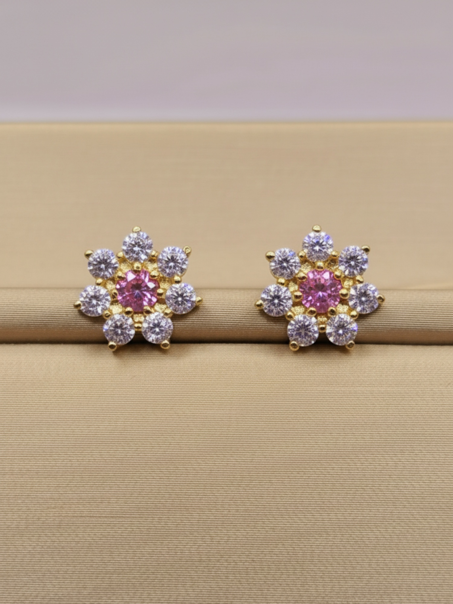 Aros roseta rosa de francia y circones 9 mm 2.3 grs Oro 18k 4