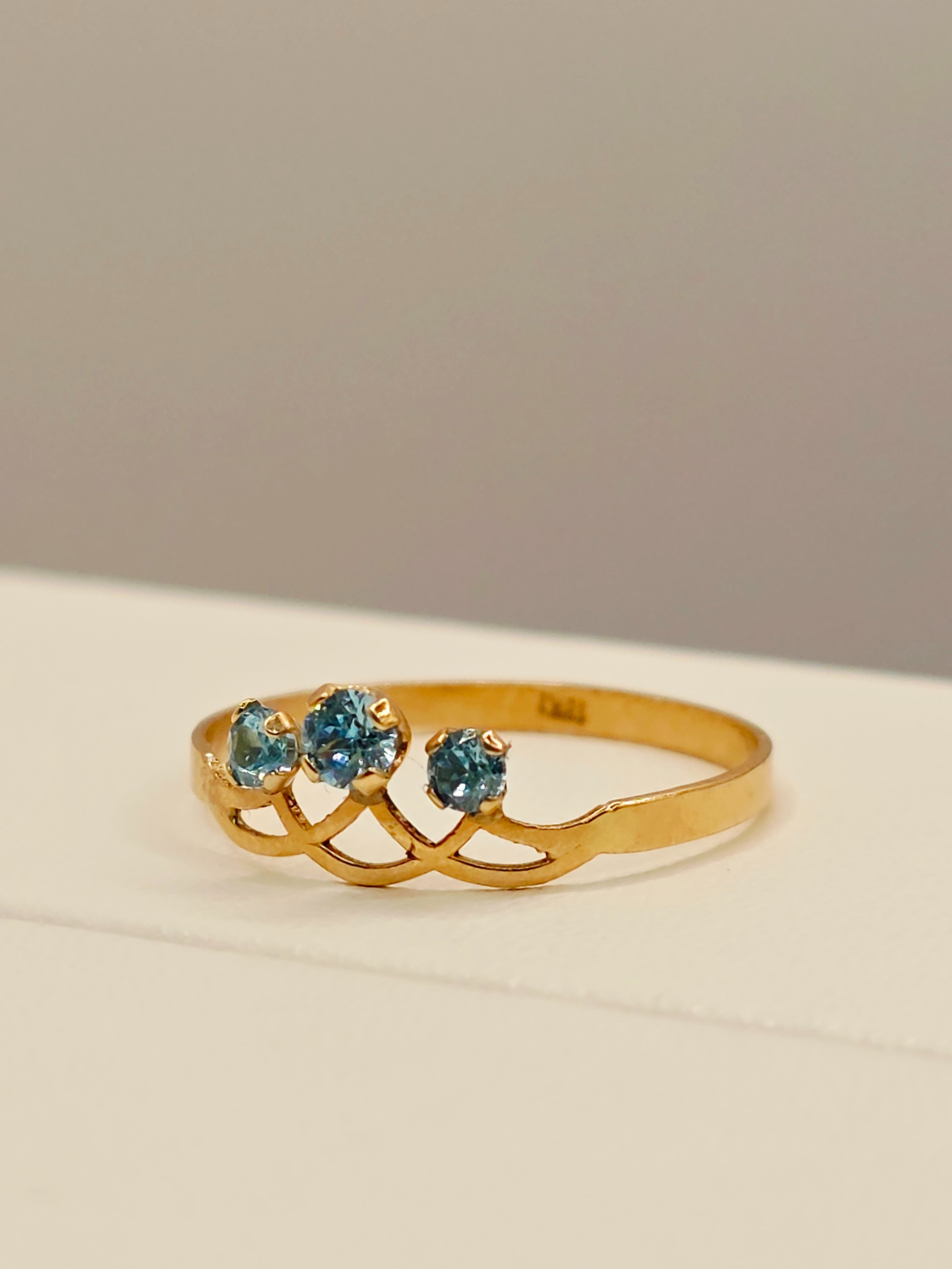 Anillo corona aguamarina 1 gr Oro 18k 3