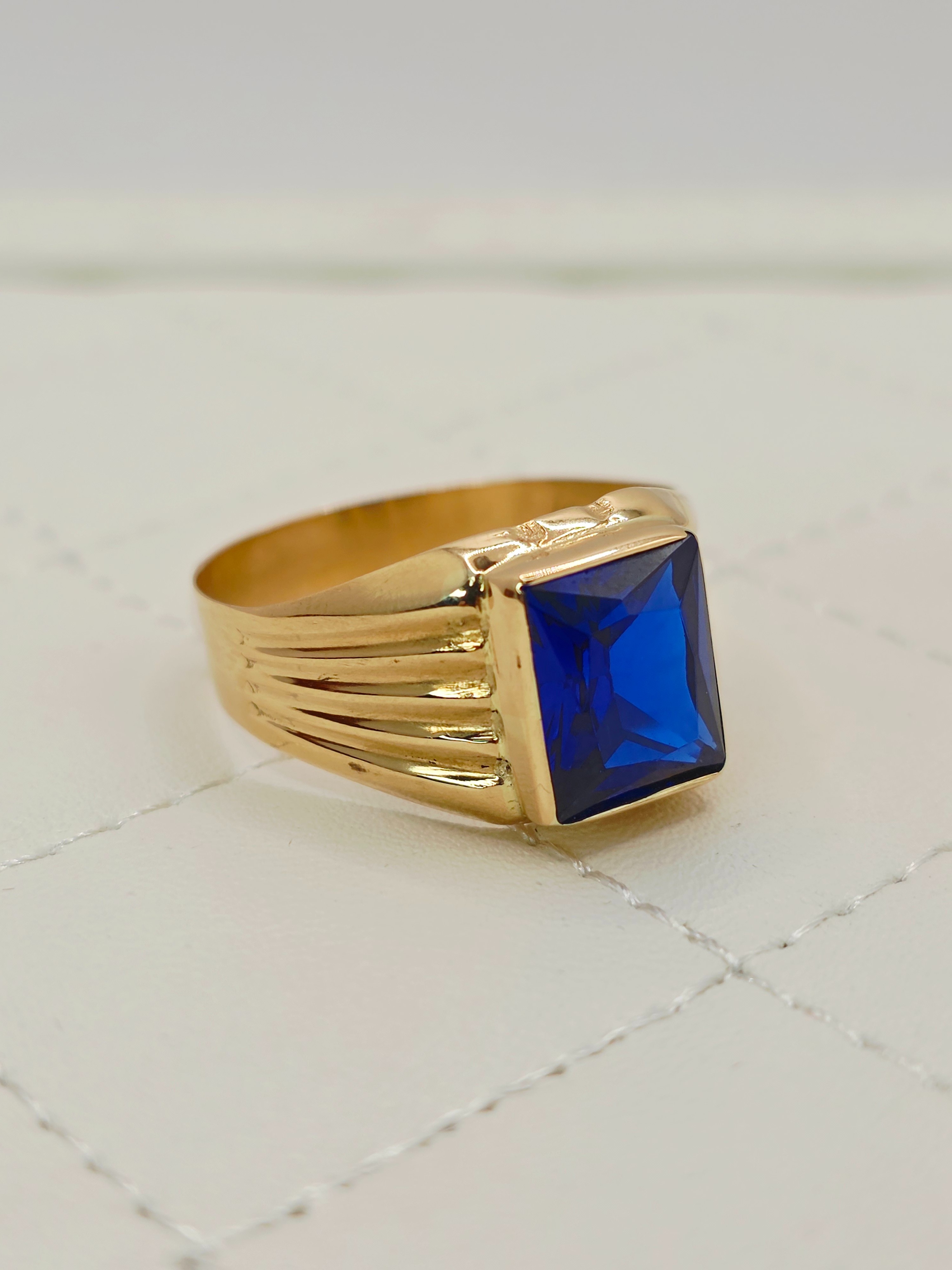 Anillo sello zafiro 4 grs Oro 18k 1