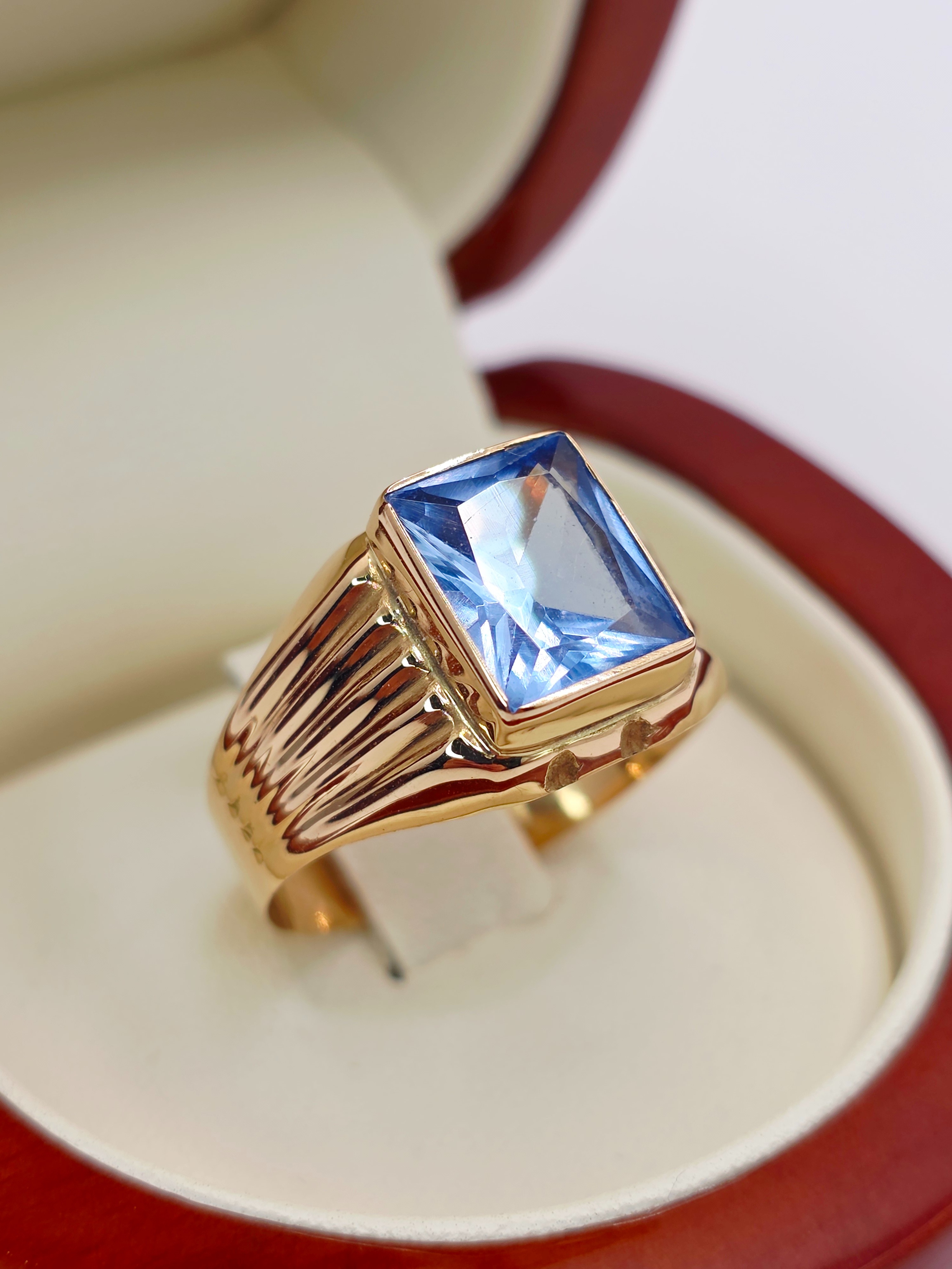 Anillo sello aguamarina 4 grs Oro 18k 4