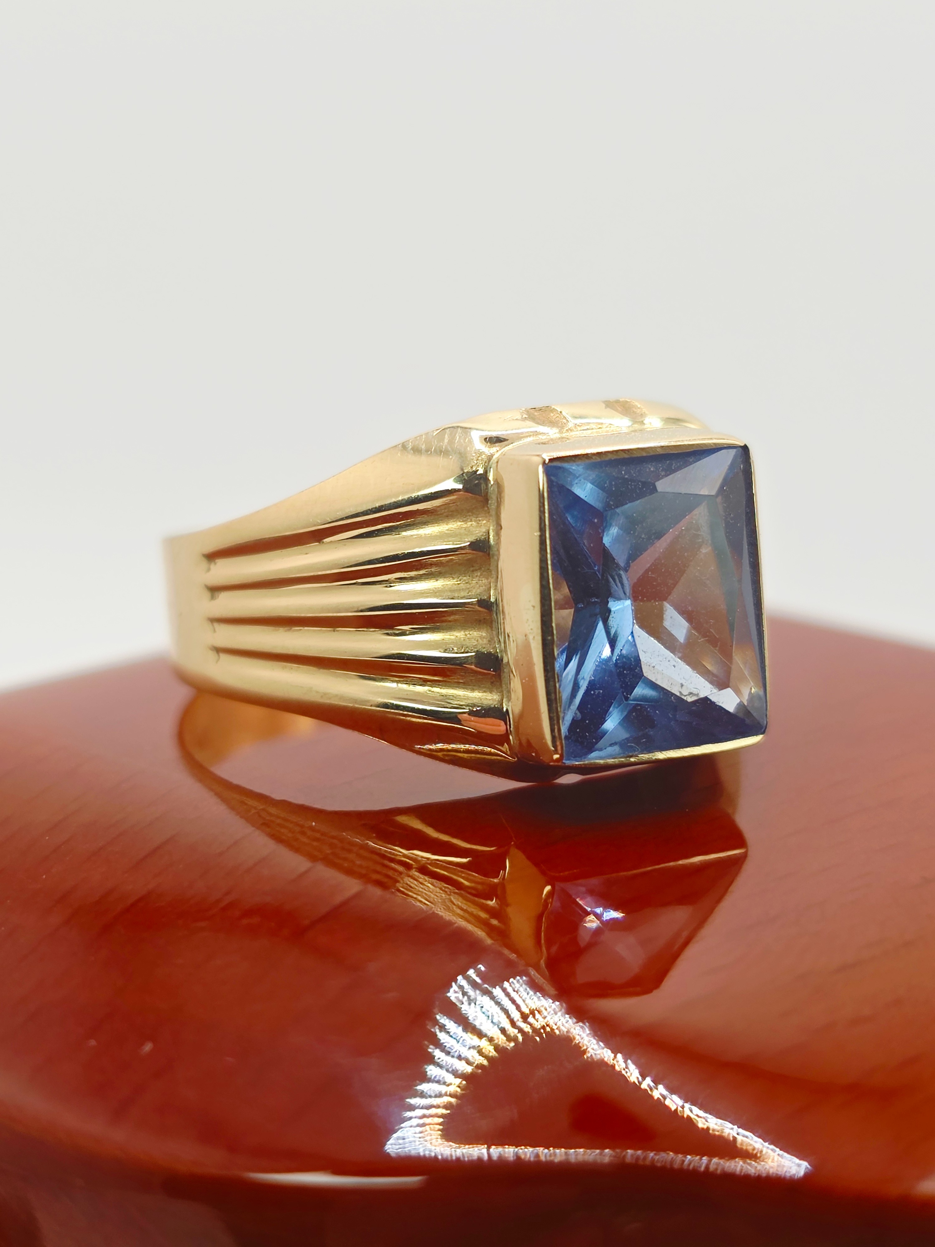 Anillo sello aguamarina 4 grs Oro 18k 8