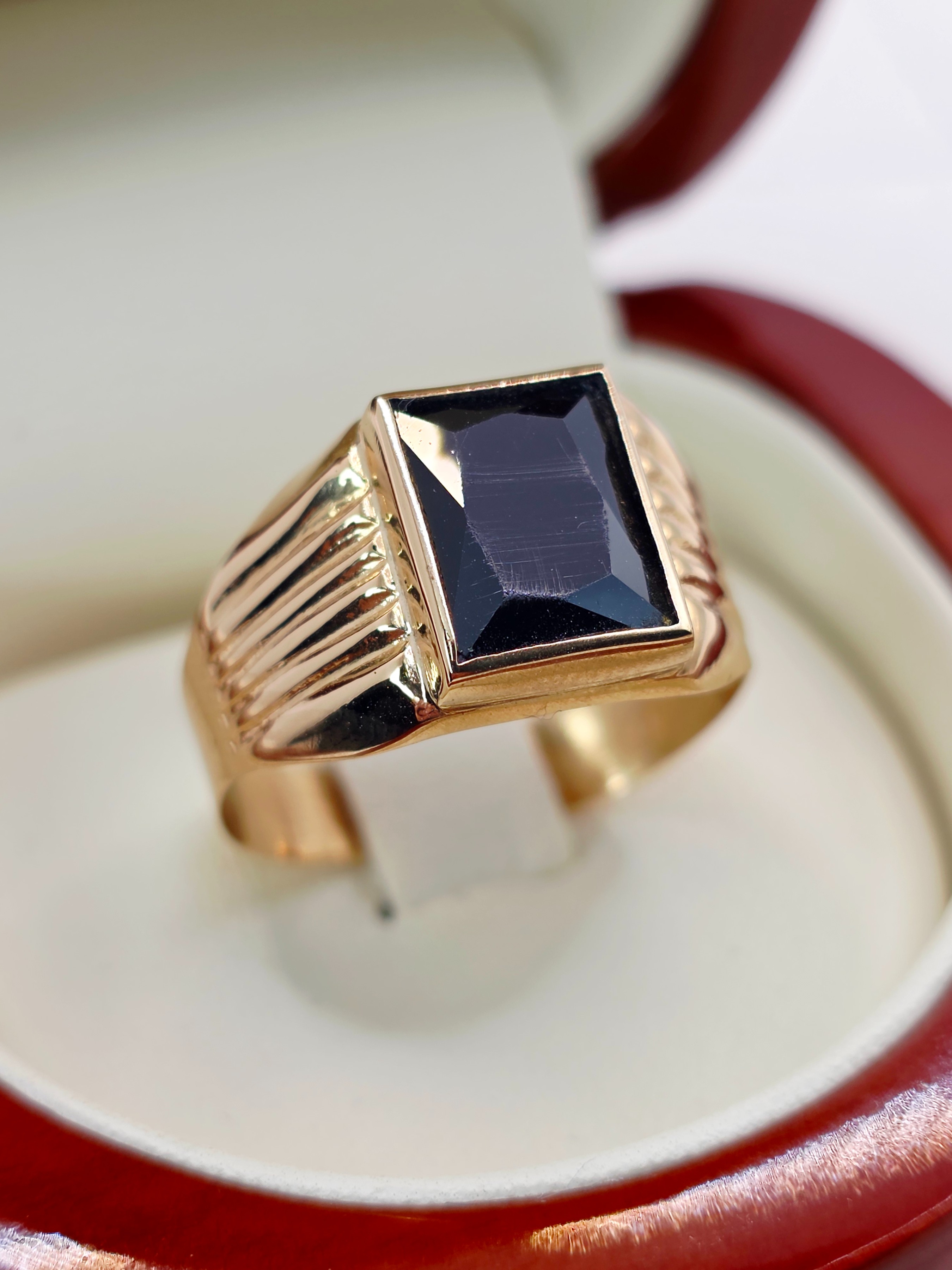 Anillo sello onix 4 grs Oro 18k 3