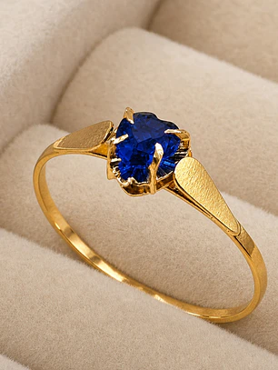 Anillo chatón corazón zafiro 1.1 grs Oro 18k