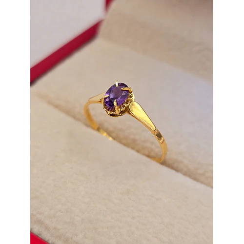 Anillo chatón ovalado amatista 1.1 grs Oro 18k
